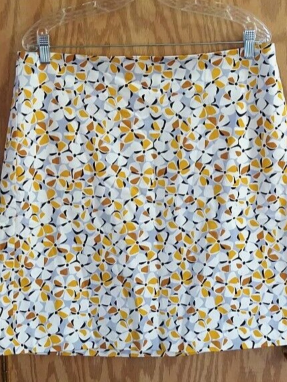 Ann Taylor White and Yellow Floral Pencil Skirt
